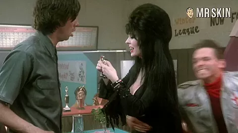 Best Of: Cassandra Peterson aka Elvira - Mr.Skin