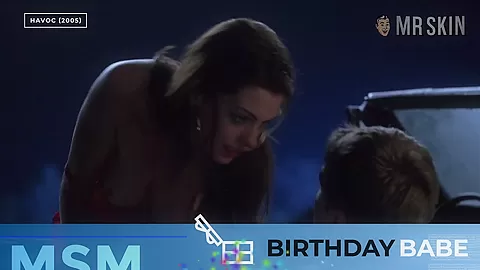 Watchmen Full Frontal, Blissful Lesbian Sex, And More - Mr.Skin