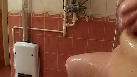 Hot Fat Girl Fucks In Toilet