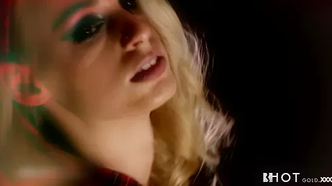 HotGold Video: Naughty Erica