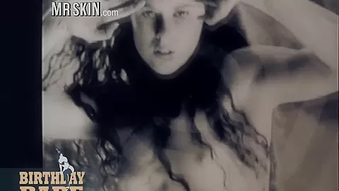 Fire on the Hole It's Nicole Kidman's Birthday - Mr.Skin