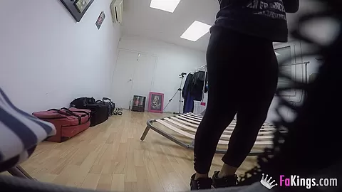 teen 18+ girl cannot resist Jordi's dick!!