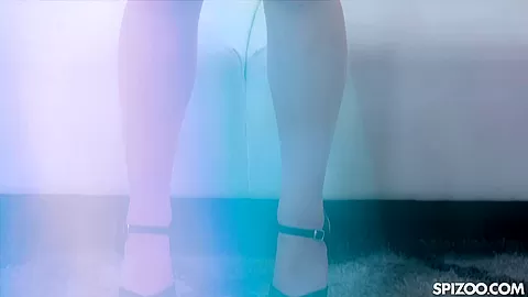 Nympho Brunette Lyra Lockhard Hard POV Sex - Spizoo