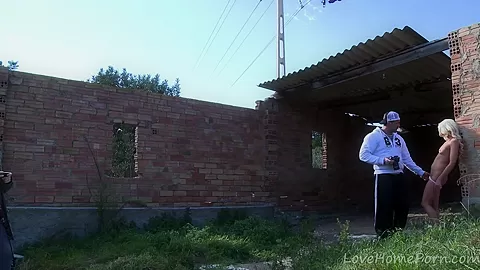 Photo Model Goes The Extra Mile At Work