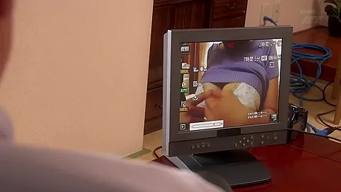 Nozomi Mikimoto in Hot Care Nurse Loves Being Filmed Having Sex - MilfsInJapan