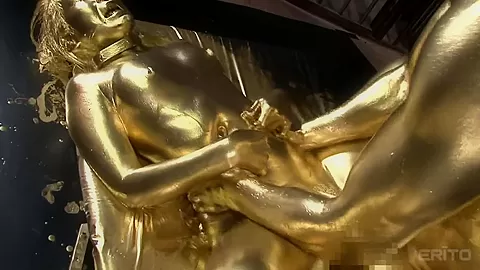 Chained And Fuck In Gold - CosplayInJapan