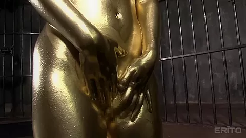 Chained And Fuck In Gold - CosplayInJapan