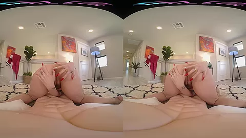 VRALLURE Lisey's Alt-Lifestyle