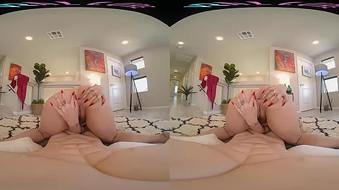 VRALLURE Lisey's Alt-Lifestyle