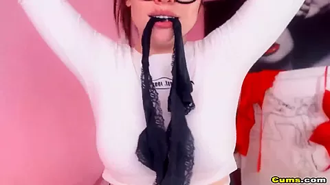 Nerdy Slut Toys Her Mouth and Pussy