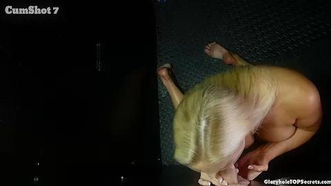 NINE cumshots swallowed is really good Sophia!