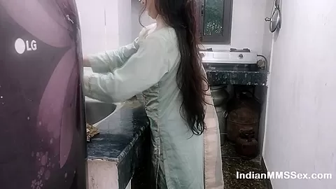Horny Indian Housewife Homemade Sex Scandal Fucked In Kitchen