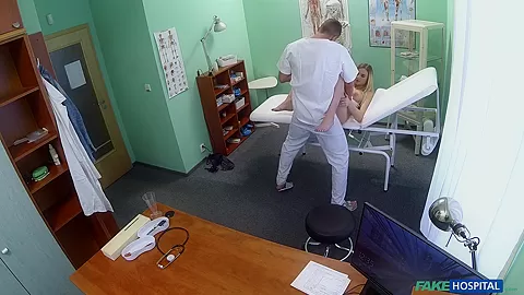 Sexual Surprise in Patient's Pussy - FakeHospital