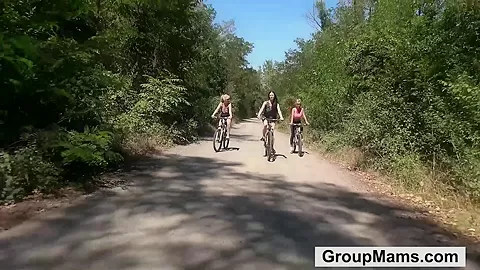 Low Riders! Mature Ladies Know How to Fuck by GroupMams