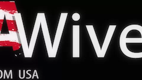 USAwives Rose Masturbating her pussy Using Toys