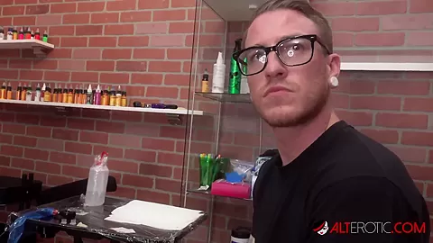 Amber Luke Gets Fucked After Getting a Butthole Tattoo - AltErotic