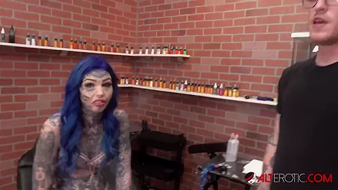 Amber Luke Gets Fucked After Getting a Butthole Tattoo - AltErotic