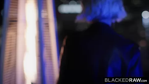 BLACKEDRAW BBC-hungry Blonde Jessie hooks up with stranger