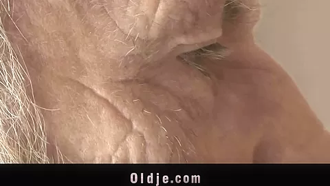Bearded grandpa fucks cutie young girl