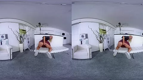 Daisy in Whore Of Halloween - TMWVRNet