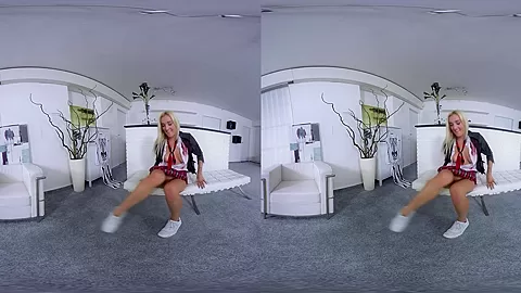 Daisy in Whore Of Halloween - TMWVRNet