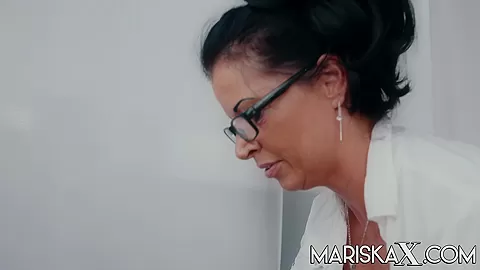 MARISKAX Dacada gets all of her holes stuffed