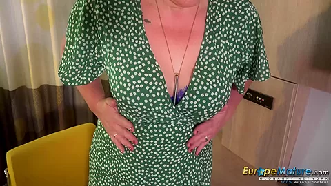 EuropeMaturE Horny Mature Candy Solo Masturbation