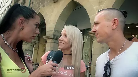 Aby – Her First Action - Hitzefrei