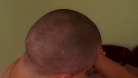 Under-Feet Video: Jenya & Alice