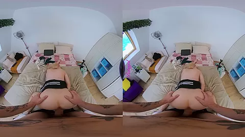 Gaming Streamer Teen Debuts In Porn - Teen Amateur Hardcore POV