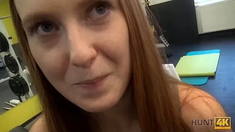 HUNT4K. Magnificent chick gives trimmed vagina for cash in the gym