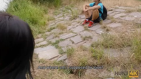 HUNT4K. Male manages to buy perfect trimmed pussy in the public park