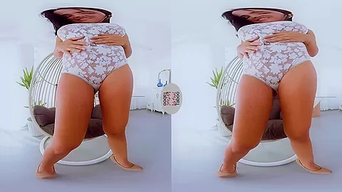 Claudia's Big Booty Call