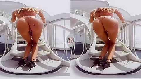 Desperate Spanish Housewife