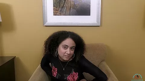 Kingsleys Interview Turns Naughty As She Gives Cullen A Blowjob - Cullen's Adventures