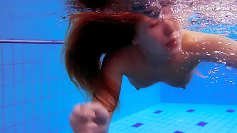 UnderwaterShow Video: Katka Matrosova