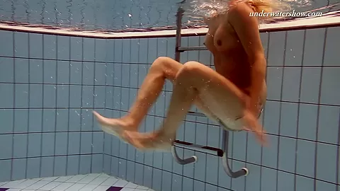 UnderwaterShow Video: Iva Brizgina