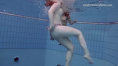UnderwaterShow Video: Ala and Lenka