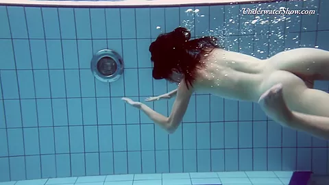UnderwaterShow Video: Liza Rachinska