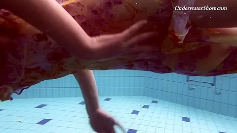 UnderwaterShow Video: Liza Rachinska
