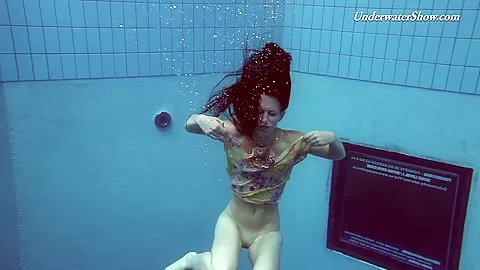 UnderwaterShow Video: Liza Rachinska
