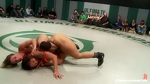 Dragon, Ariel, Beretta, Lyla: The Hottest Girl On The Net Battle In A Non-Scripted Tag Team Event - Publicdisgrace