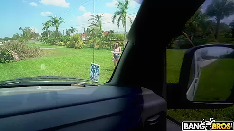 Star Maps Dealer Gets Slammed - BangBus
