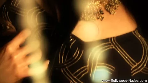 A seductive dance with a seductivee eyes giving you a time to tease her beautiful body
