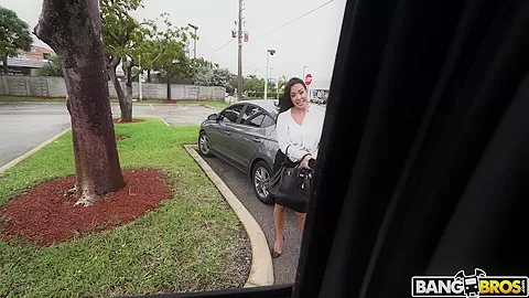 Boss Bitch Takes A Ride - BangBus