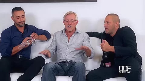 Sealing The Deal: Hot BabeВ’s Fuckholes Stuffed By Two Studs - PornWorld