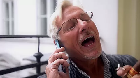 Sealing The Deal: Hot BabeВ’s Fuckholes Stuffed By Two Studs - PornWorld