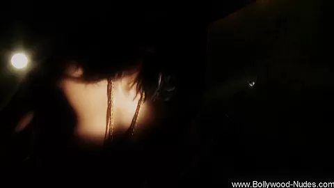 Come and suck my boobs and fantasize my body