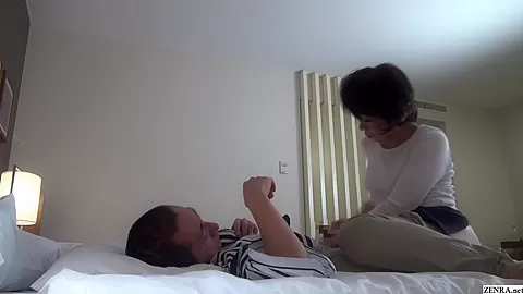 Japanese hotel massage mature masseuse gives handjob