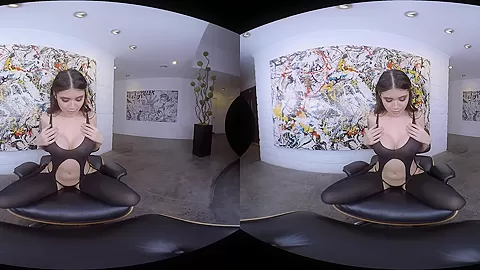 An Orgasm At The Museum